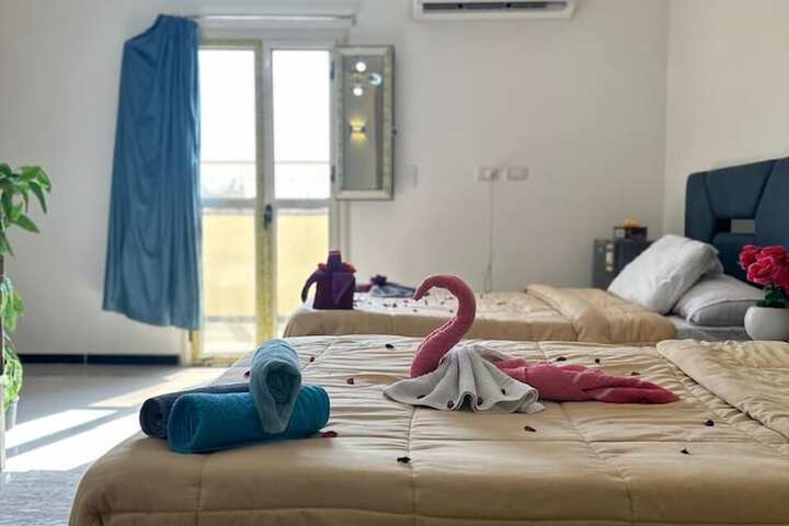 Room 28 of 44