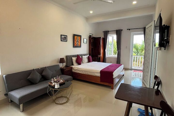 Room 19 of 53