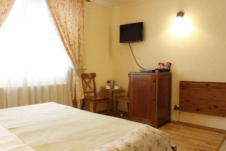 Room 8 of 56