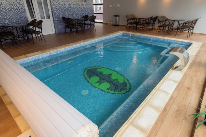 Pool 41 of 54