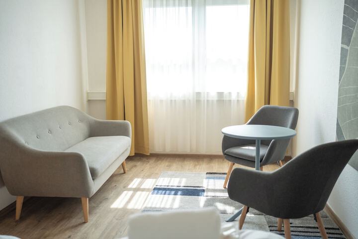 Room 4 of 21