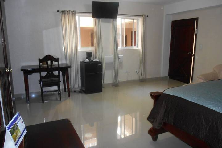 Room 16 of 36