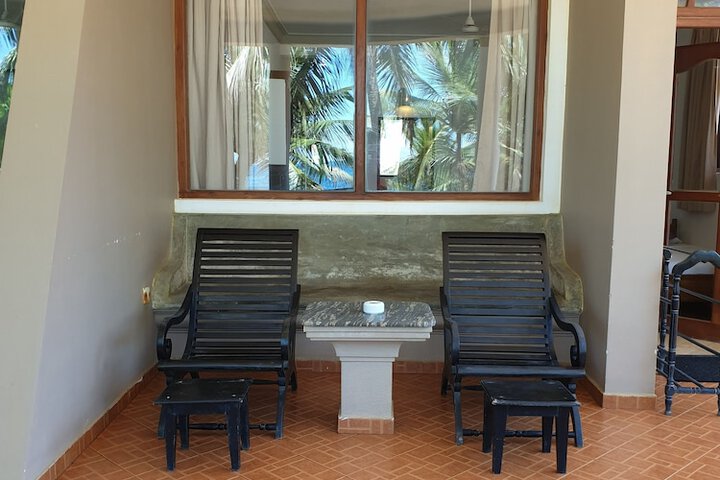 Hotel 2 of 71