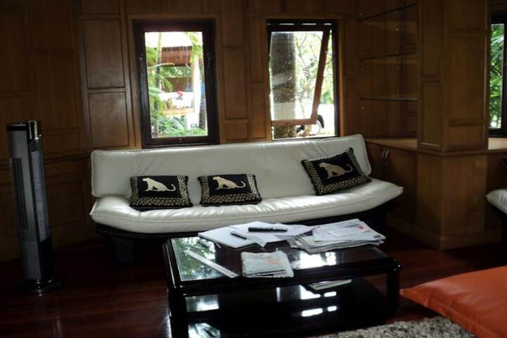 Room 12 of 31