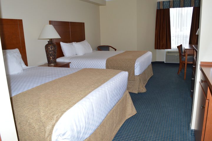 Room 11 of 40