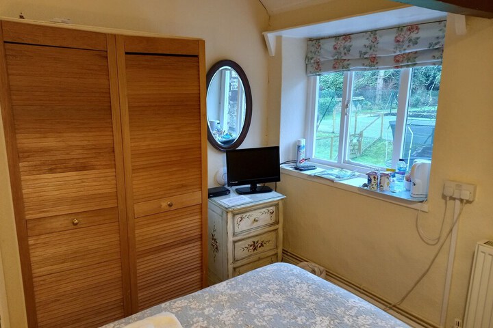 Room 11 of 53