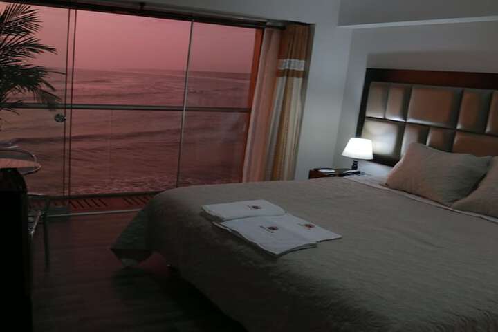 Room 14 of 61