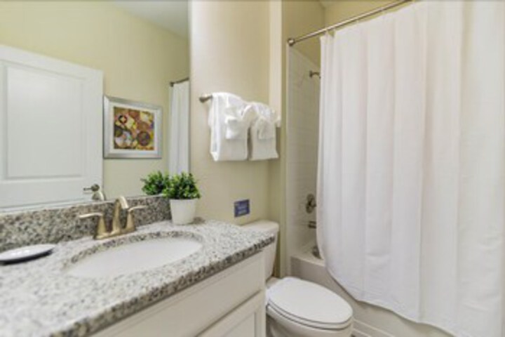 Room 4 of 31