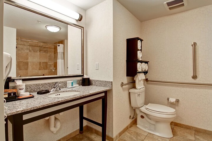 Room 17 of 61