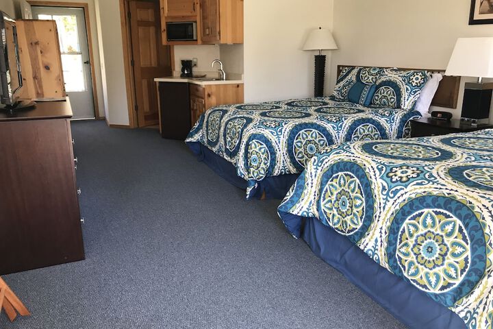 Room 26 of 146