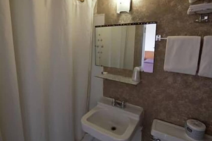 Bath Interior