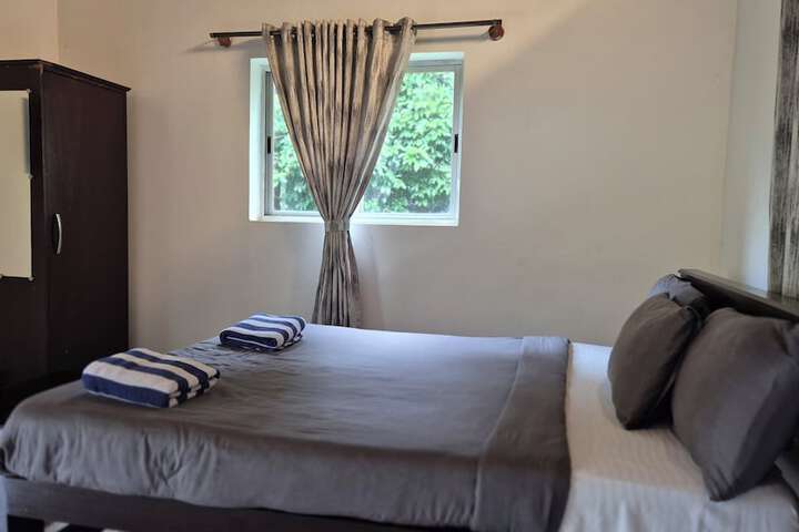 Room 15 of 80
