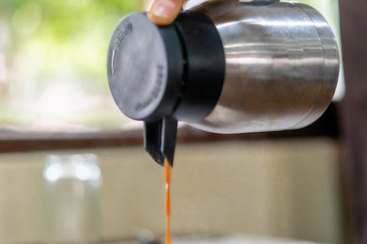 Breakfast/Coffee Service 26 of 95