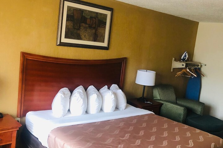 Standard | King Bed (2 of 10)