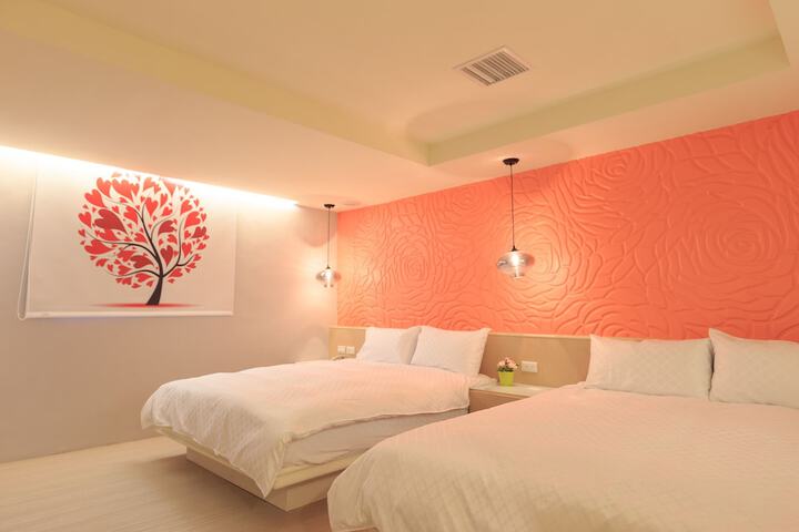 Room 6 of 60