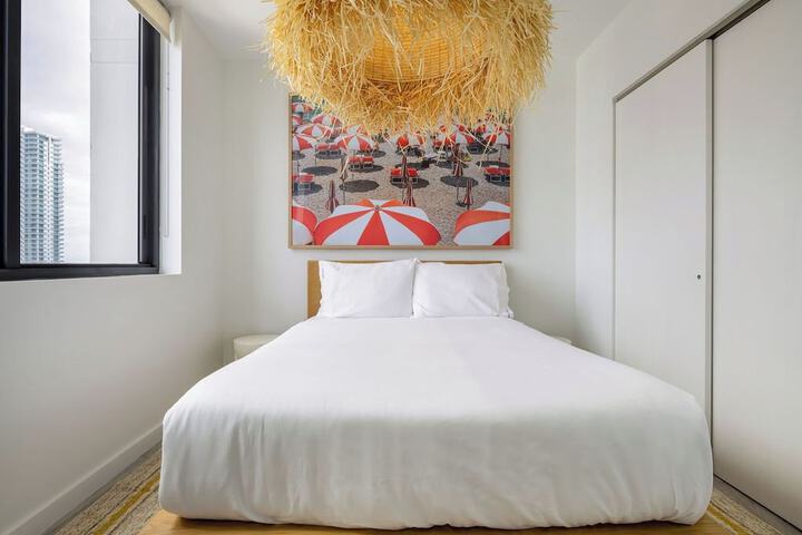 Room 8 of 26