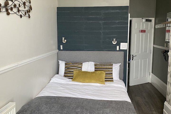 Room 7 of 88
