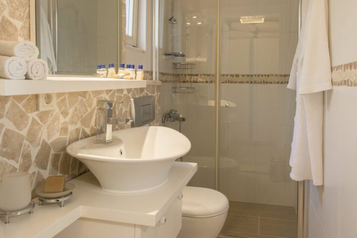 MINI SARAY HOTEL