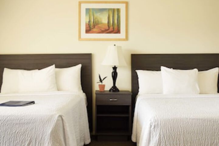 Room 7 of 150