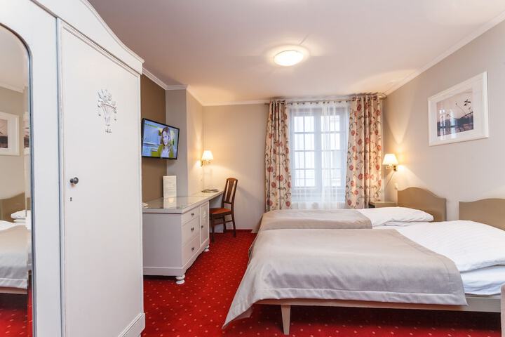 Room 20 of 69