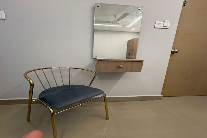 Room 21 of 49