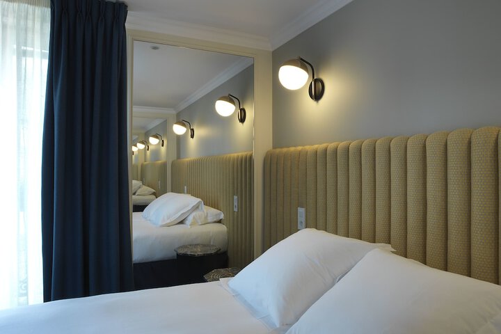 Room 9 of 72