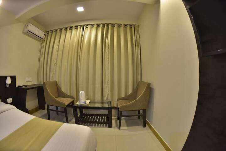 Room 22 of 39