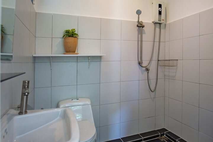 Room 12 of 49