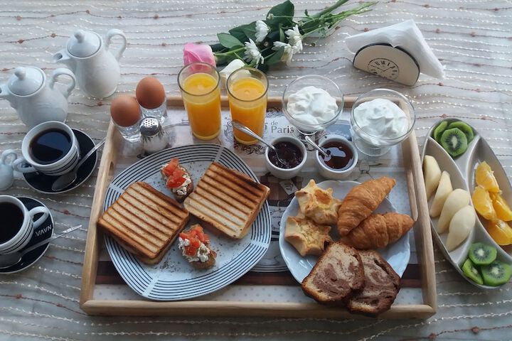 Breakfast meal