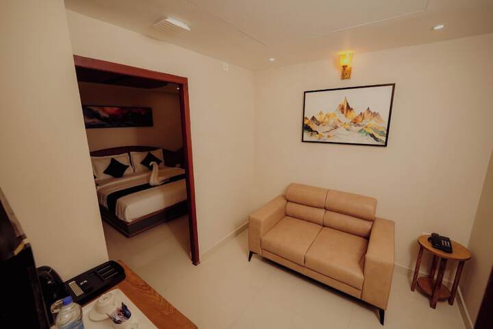 Room 7 of 53