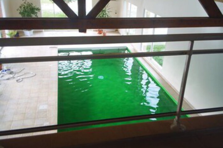 Pool 14 of 38