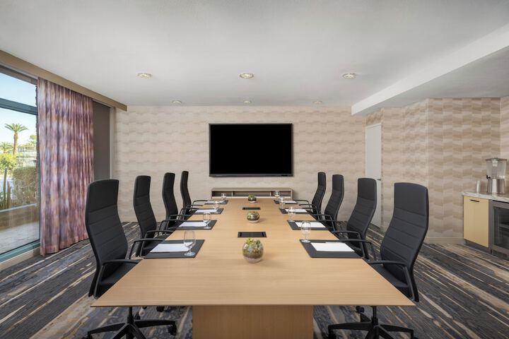 Meeting facility