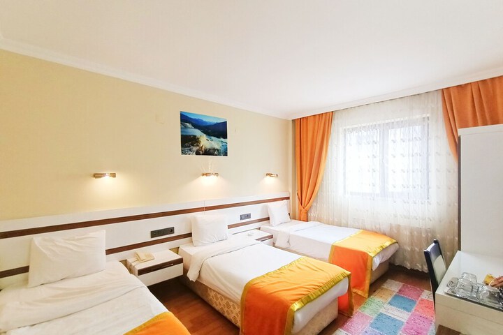 Room 13 of 69