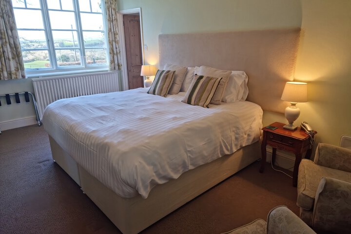 Room 13 of 59