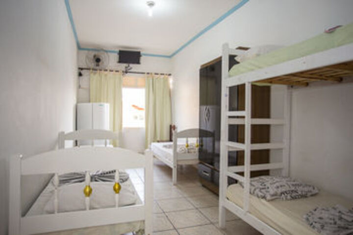 Room 10 of 10