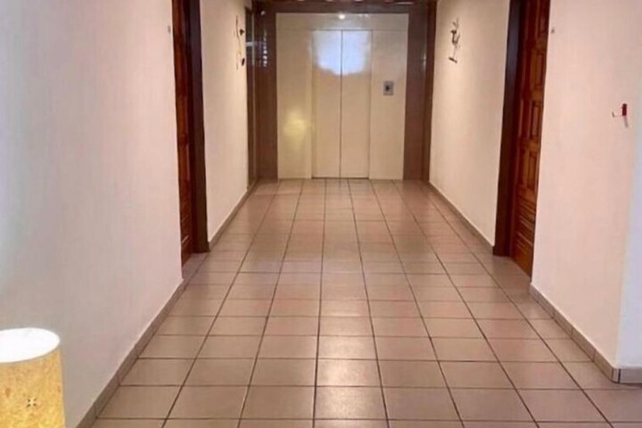 Ballroom/Hall 13 of 19