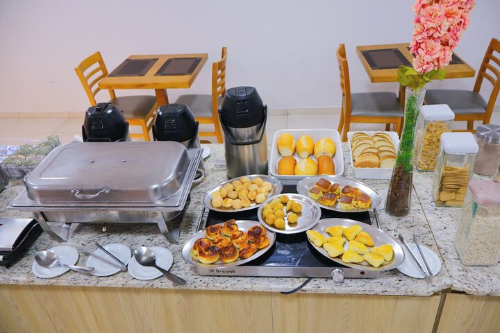 Breakfast/Coffee Service 12 of 17