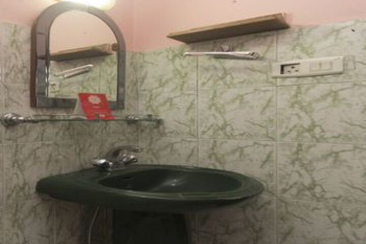Room 3 of 24