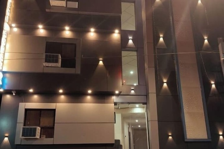 Hotel Abhinandan