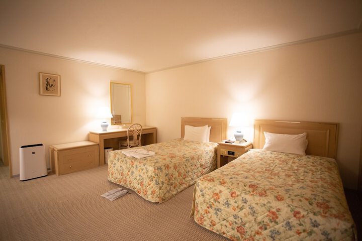 Room 15 of 69