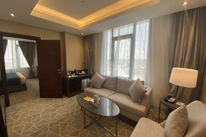 Room 44 of 91