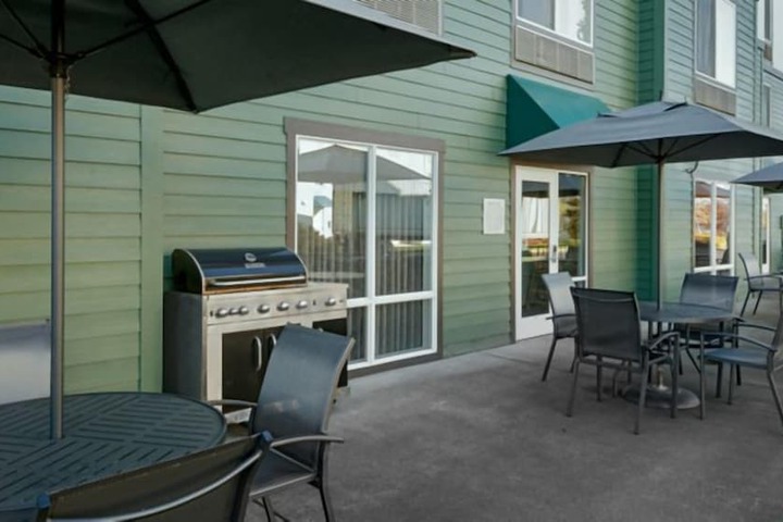 BBQ/picnic area