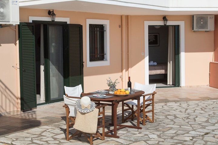Terrace/Patio 73 of 111