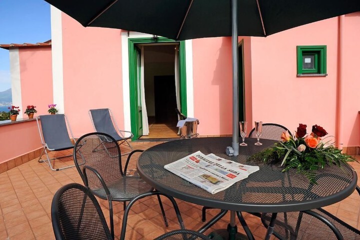 Terrace/Patio 10 of 23