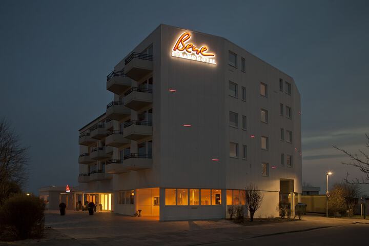 Hotel 42 of 50
