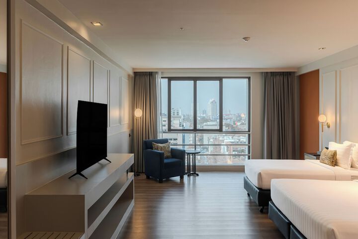 Room 53 of 113