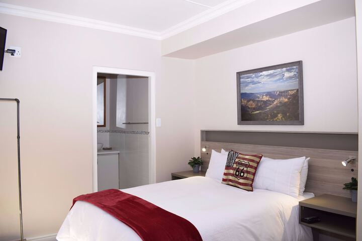 Room 14 of 24