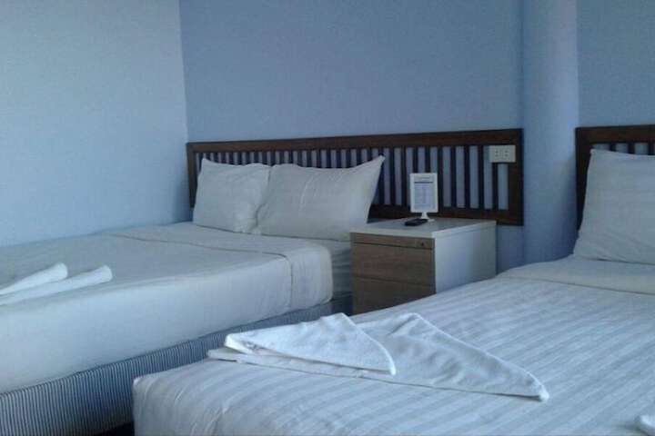 Room 35 of 93