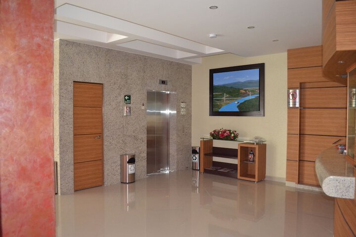 Lobby Entry