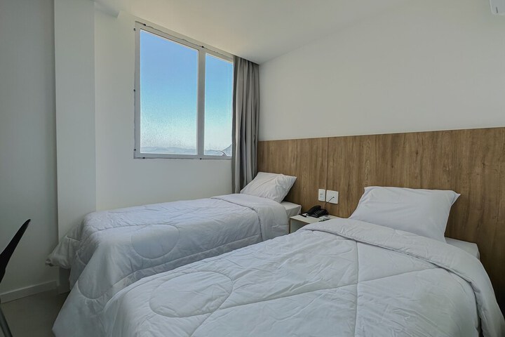 Room 8 of 29